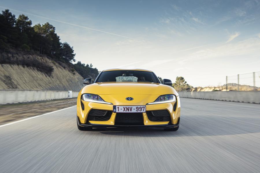  Toyota GR Supra 2.0 (A90) 2020 года  (WW) (фото 11 из 40)